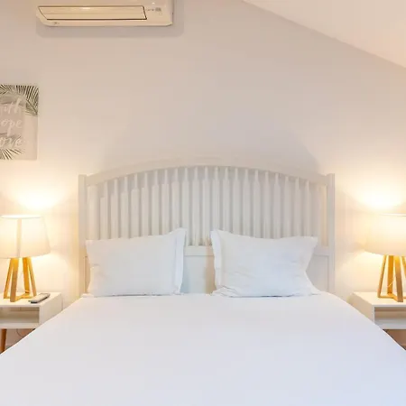 Апартаменти Guestready - Splendid With Balcony In *