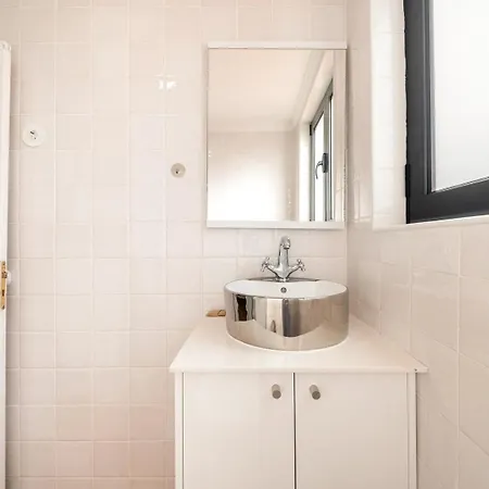Апартаменти Guestready - Splendid With Balcony In *