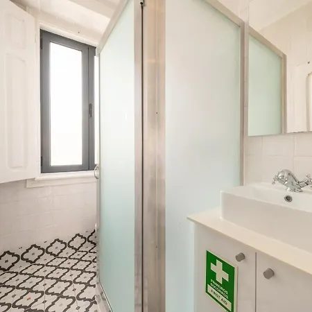 Апартаменти Guestready - Splendid With Balcony In *