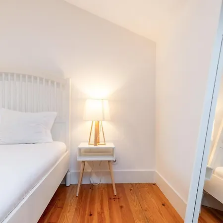 Guestready - Splendid With Balcony In * Lisbon