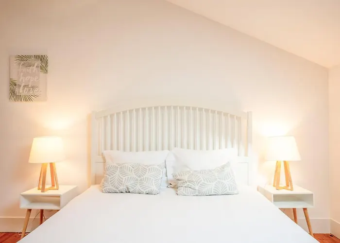 Guestready - Cardo White *